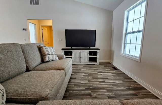 165 Zachary Drive Gallery 4