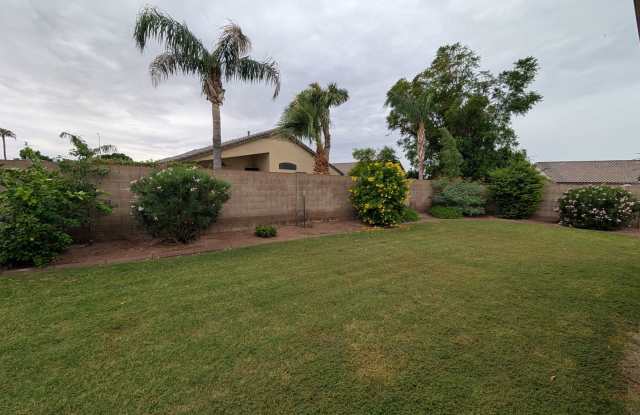 4 Bedroom 2 Bathroom Kempton Crossing House Gallery 1