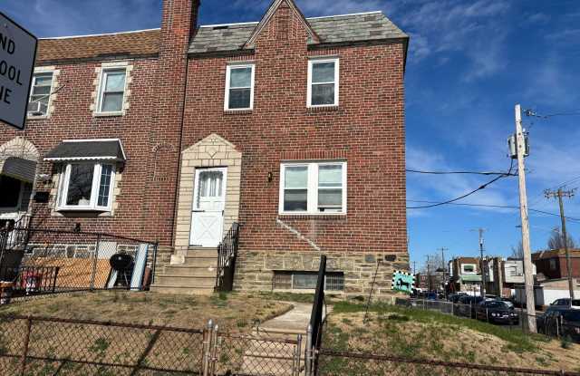 4555 BLEIGH Avenue unit: 2 photos photos