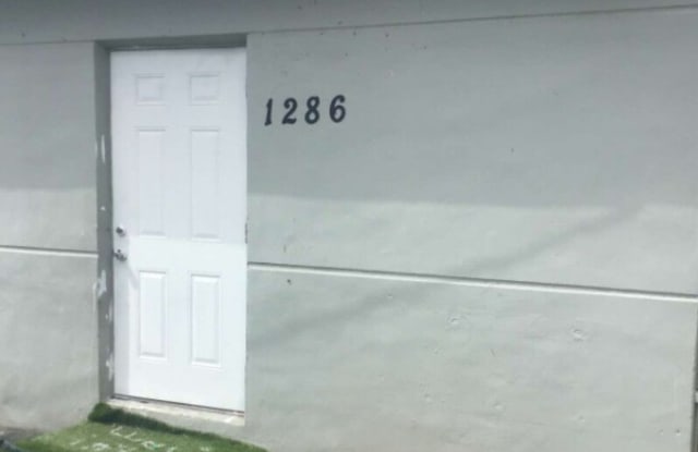 1286 SW 2 St - 1 - 1286 Southwest 2nd Street, Homestead, FL 33030