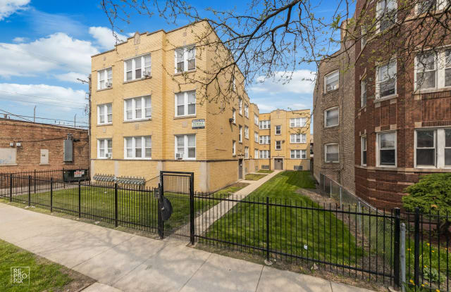 1145-49 N LeClaire Ave photos photos