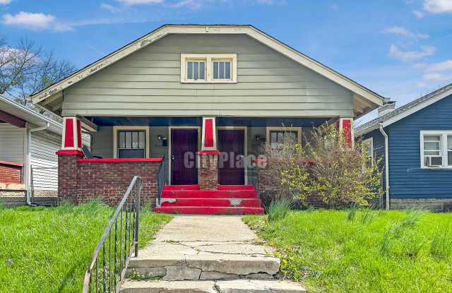 3705 N Capitol Ave photos photos