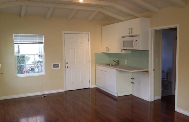 837 S. Le Doux Rd - 837 South Le Doux Road, Los Angeles, CA 90035