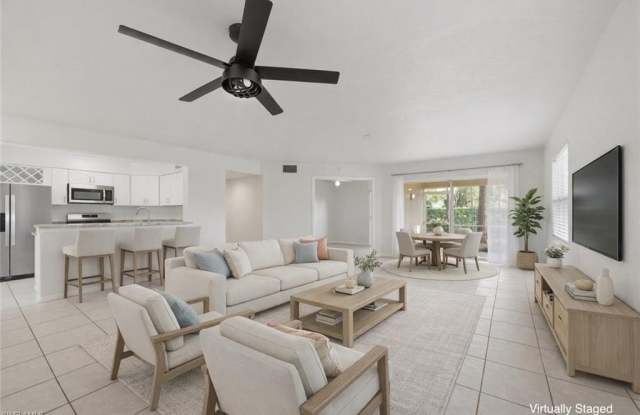 9570 Crescent Garden Dr Gallery 1