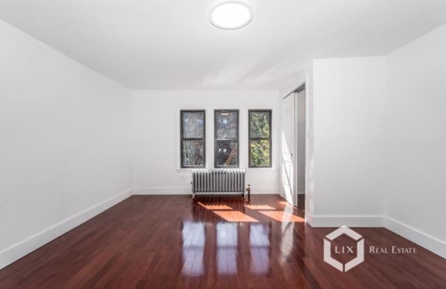 518 East 8th Street photos photos