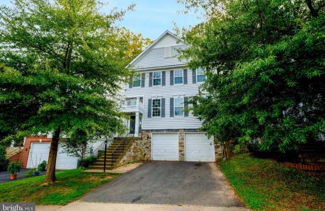 3401 EAGLE Drive Gallery 2