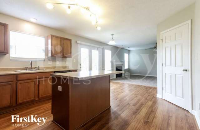 5254 Calabasas Drive Gallery 4