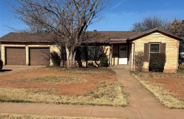 4150 Potomac Avenue photos photos