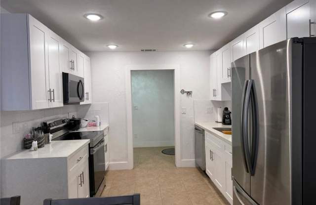 1335 Northeast Pine Island Road photos photos 1335 Northeast Pine Island Road photos photos