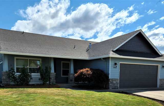 Well Sought After Harvest Ridge Home Gallery 1