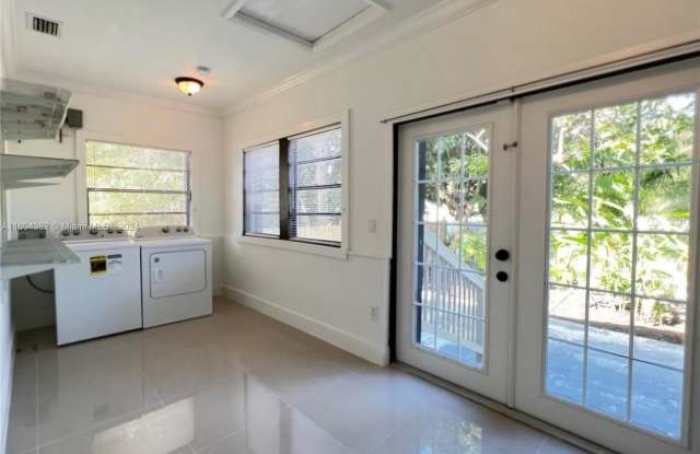625 Ne 67th St photos photos