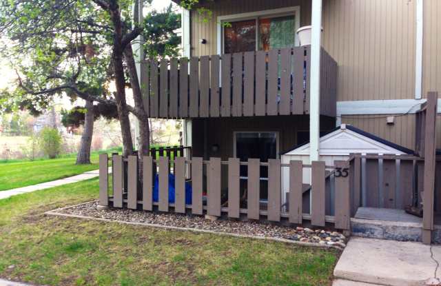 Charming 1bd/1ba Condo in the Heart of Niwot – Just 8.7 Miles from DT Boulder photos photos