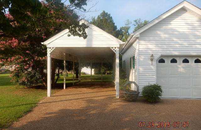 7600 Thomas Nelson Road, Gloucester Point, VA 23062 Gallery 3
