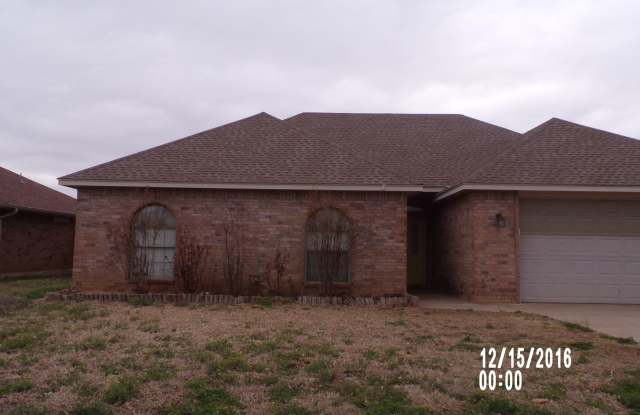 829 Huddleston Drive - 829 Huddleston Drive, Cache, OK 73527
