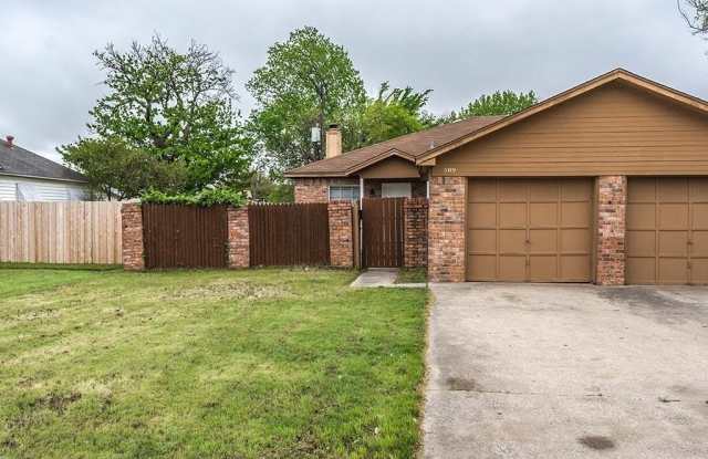 509 S Hastings Street - 509 South Hastings Street, Irving, TX 75060
