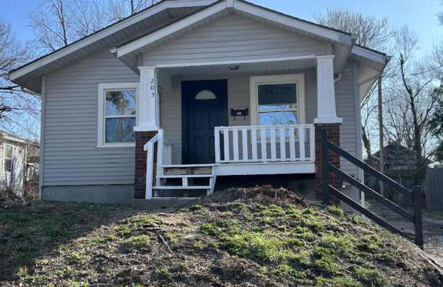 203 South Hardy Avenue photos photos