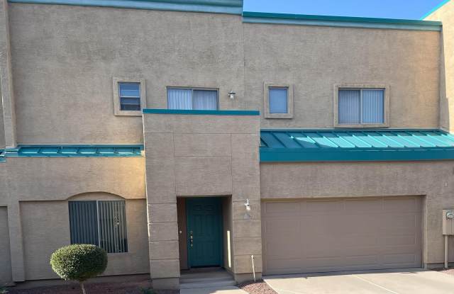 1015 S Val Vista Drive photos photos