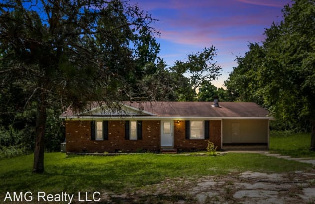 108 Bruce Lane - 108 Bruce Lane, Spring Lake, NC 28390