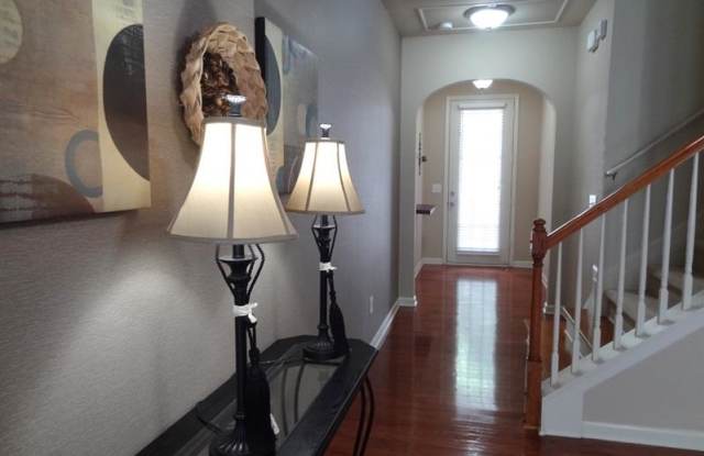 2553 Pierce Brennen Court Gallery 3