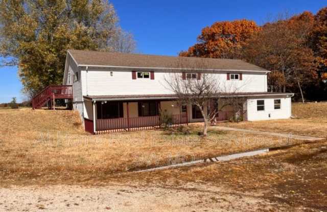 226 Lilac Lane photos photos