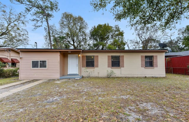 2372 Lantana Avenue - 2372 Lantana Avenue, Jacksonville, FL 32209