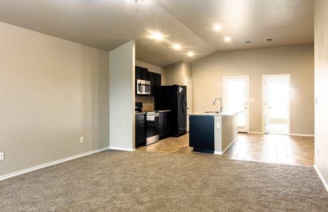 13809 Vernon Avenue Gallery 2