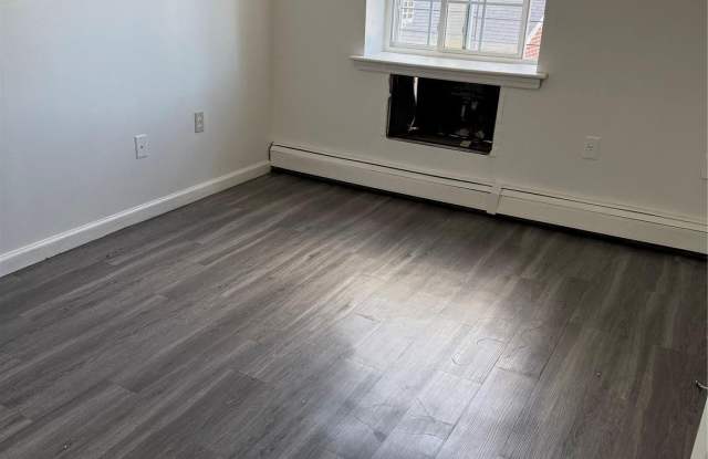 1550 Parker Street - 1550 Parker Street, Bronx, NY 10462