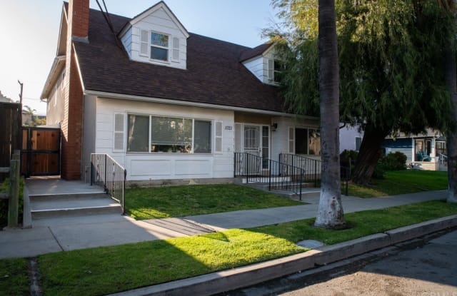 1021 Roswell Avenue - 1021 Roswell Avenue, Long Beach, CA 90804