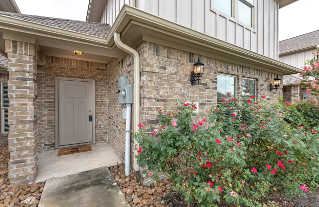 3604 Kenyon Dr - C Gallery 2