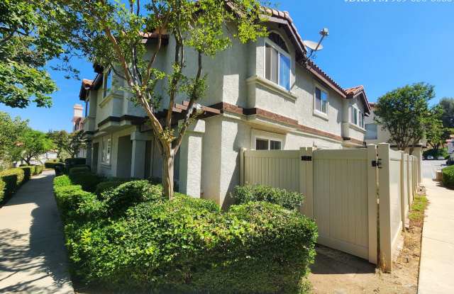 Diamond Bar 3 Bedroom Condo Gallery 1