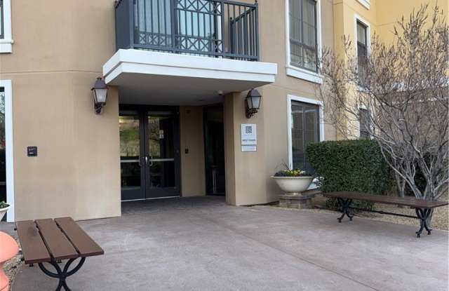 29 MONTELAGO Boulevard photos photos