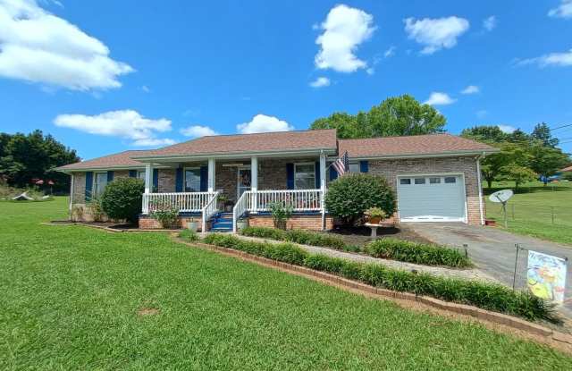 4 Bed/2 Bath Brick Home - Church Hill TN photos photos