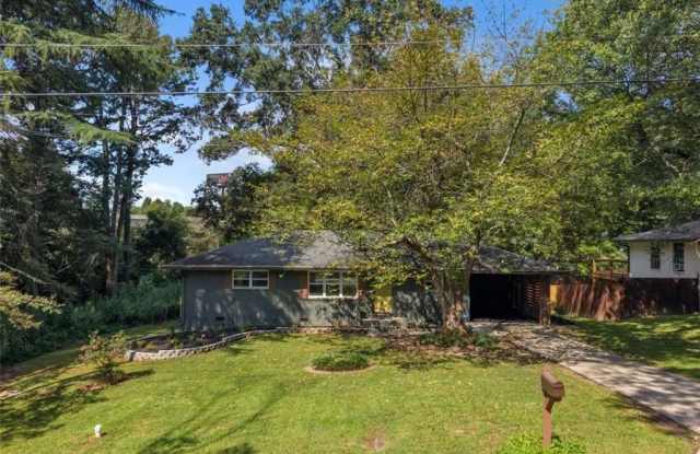 610 Oriole Drive Gallery 2