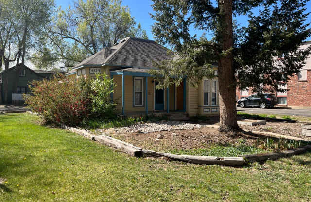 Charming 2-Bedroom Home Downtown - Available Now photos photos