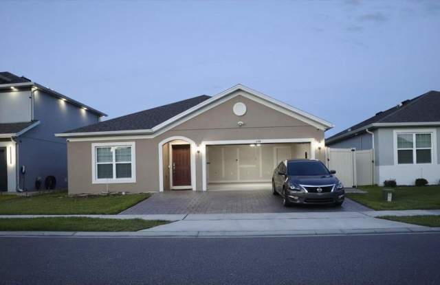 260 Hamlet Lp Gallery 1
