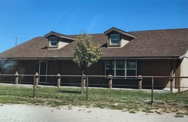 1002 N County Rd 1105 photos photos