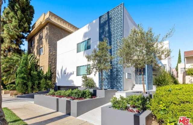 153 South PALM Drive - 153 S Palm Dr, Beverly Hills, CA 90212