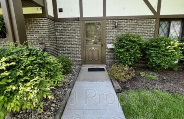 399 Quarry Lane - 399 Quarry Lane Northeast, Warren, OH 44483