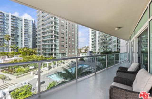 13600 Marina Pointe Drive - 13600 Marina Pointe Drive, Los Angeles, CA 90292