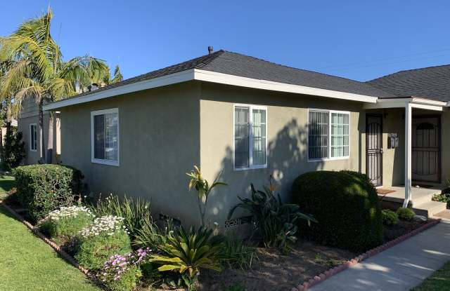 1520 Marine Avenue photos photos