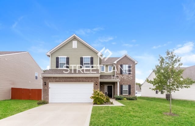 2498 Apple Tree Lane - 2498 Apple Tree Lane, Cumberland, IN 46140