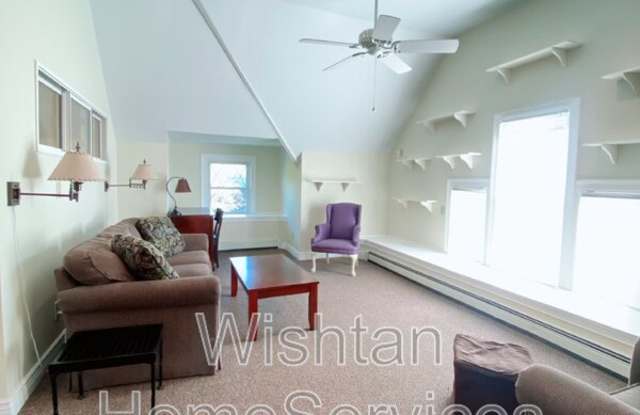 538 N Randolph St - 538 North Randolph Street, Macomb, IL 61455