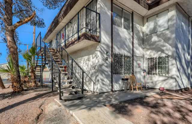 Lovely 2 Bedroom Condo Near the Strip! photos photos