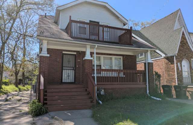 15861 Cherrylawn 3bed/2 full bath with formal dining room located in Fitzgerald photos photos