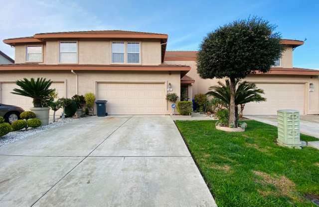 Lovely Galt Townhouse photos photos