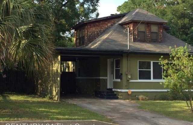 2617 Ernest Street - 2617 Ernest Street, Jacksonville, FL 32204