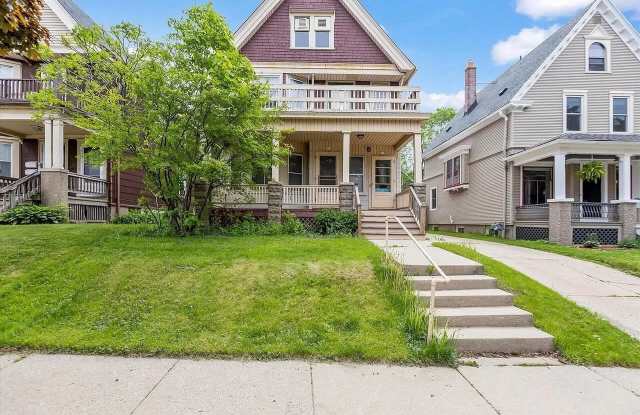 2858 North Murray Avenue photos photos