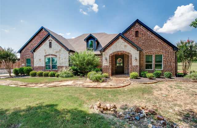 650 Cypress Point Drive Gallery 1