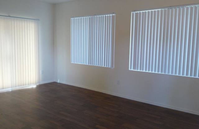 1544 S OWL Drive Gallery 3