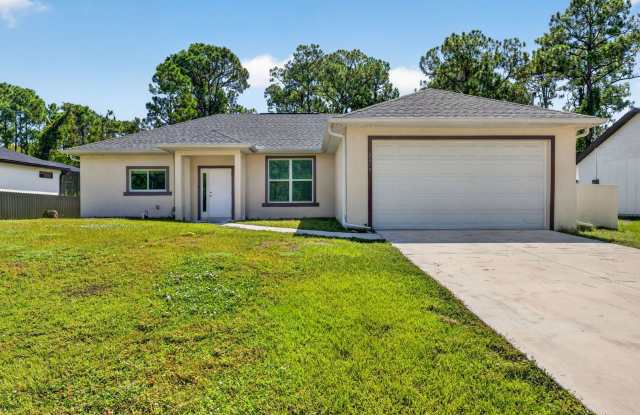Like New 3 bed 2 bath with 2 car garage Gallery 1